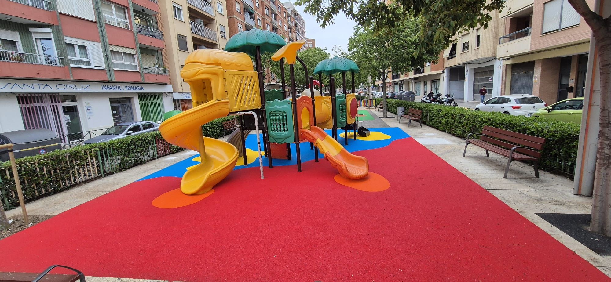 Parque infantil en Mislata