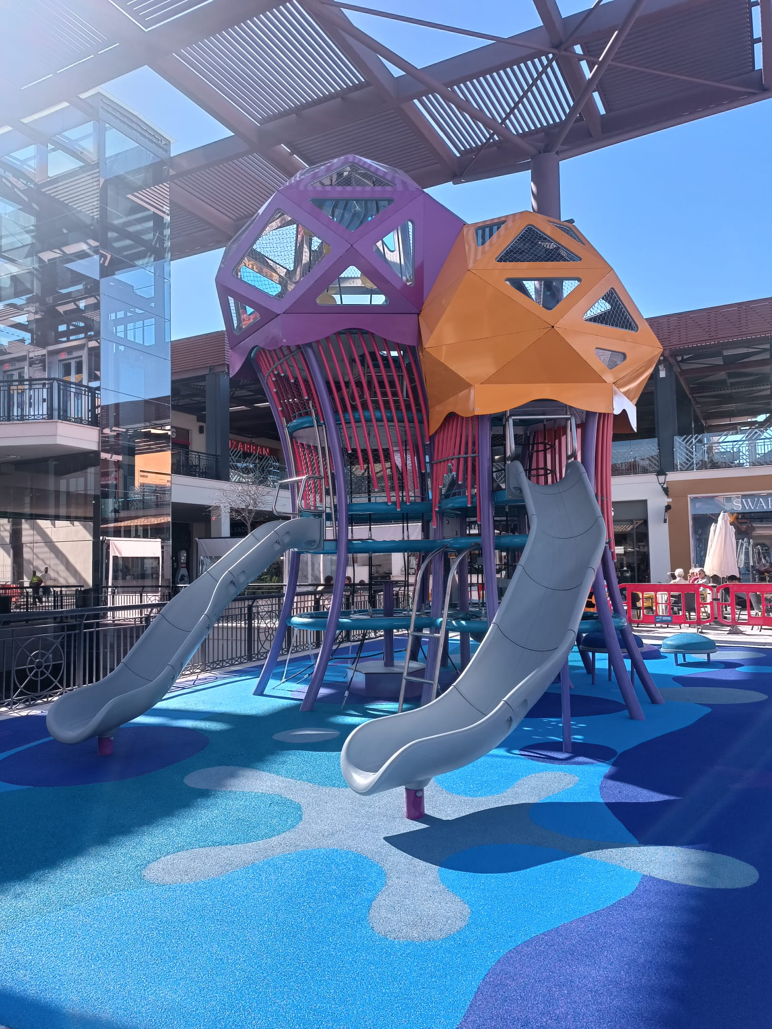 Playground Medusa - imagen 2